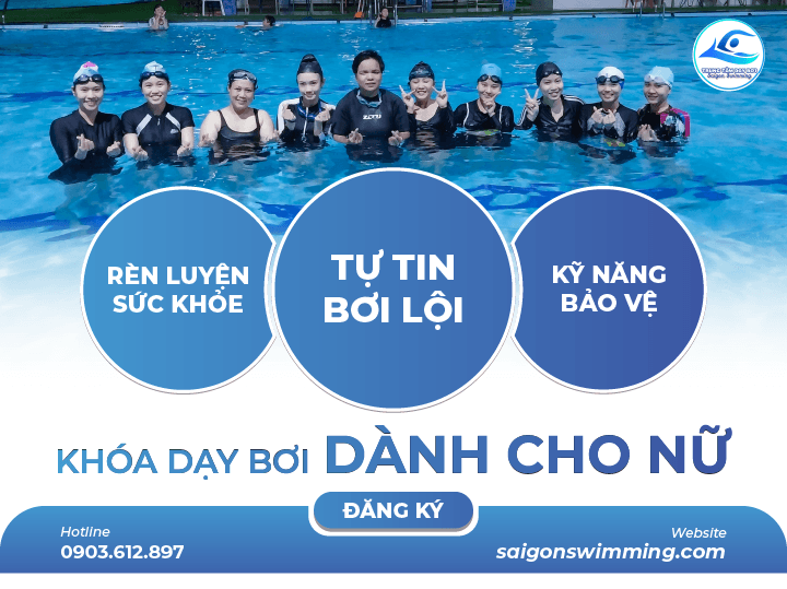  Lớp học bơi kèm nhóm cùng với cô giáo dạy bơi ở TPHCM